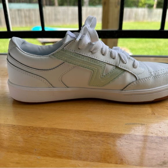 SOLD - Vans Lowland Cc SpongeBob Sneaker Limited Edition Shoe - Picture 6 of 12